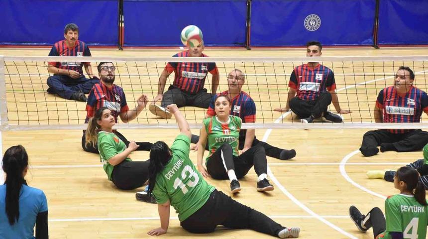 Oturarak Voleybol 1.Lig 1.Etap müsabakaları Karabük’te başladı