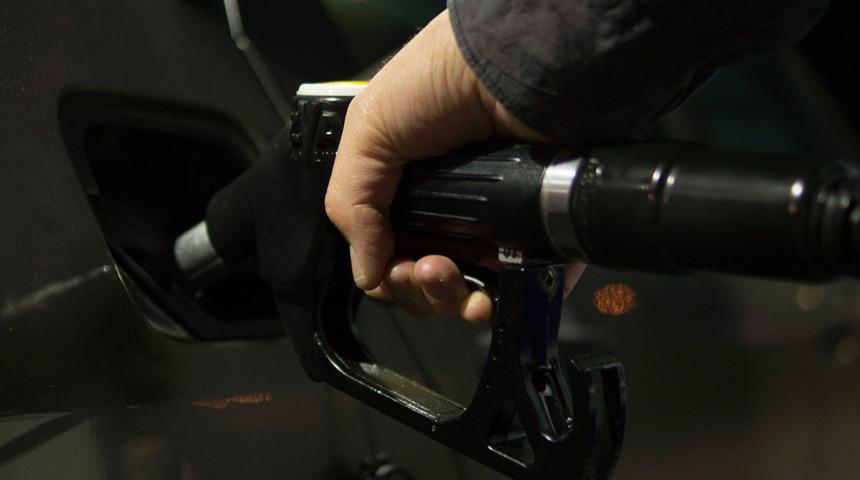 SON DAKİKA | Akaryakıt alacaklar dikkat: Benzine zam geldi! (Güncel motorin benzin fiyatları)