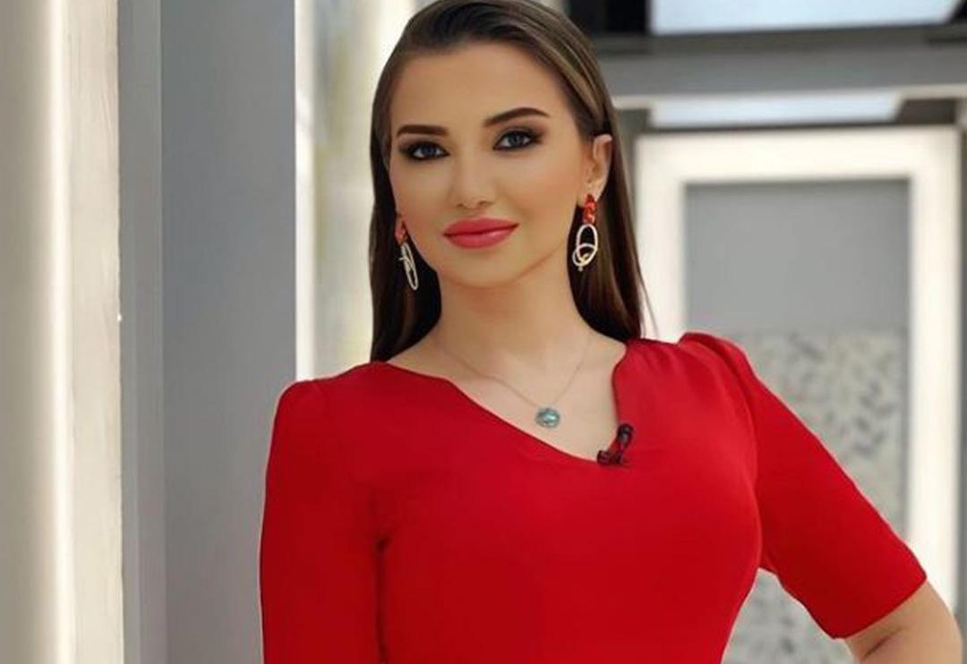 Klinik Psikolog Esra Ezmeci'ye gelen sorular yine ağızları a&ccedil;ık bıraktı! "Kocamın cinsellik sırasında yaptığı beni ş&uuml;pheye d&uuml;ş&uuml;r&uuml;yor..."