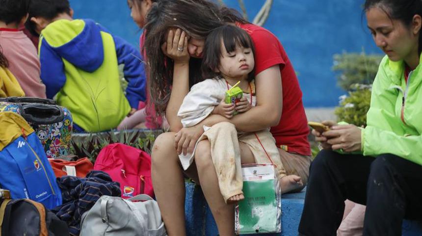 Toprak kayması sonucu ölü sayısı artıyor! O ülkede felaketi yaşadılar...