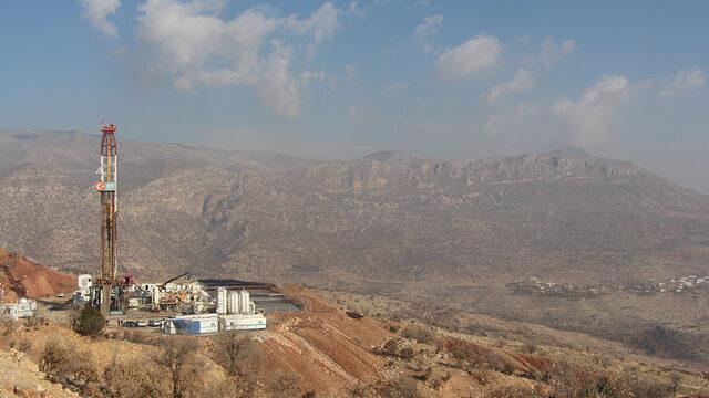 Bölgenin kaderini değiştirdi! Günlük 5 bin 300 varil petrol çıkarılıyor... Vali açıkladı 'Direk çalışabilen petrol'