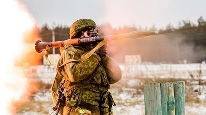 Avrupa'daki tek toprağı! Rusya'dan bin 500 askerle tatbikat
