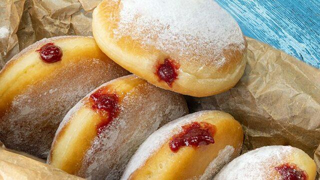 Lezzet patlaması yaşatan Berliner tarifi! Berliner (Alman çöreği) nasıl yapılır?