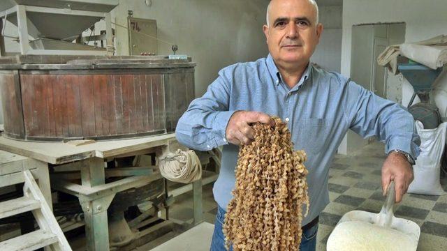 Soğuk havaların gözbebeği! Burdur Salebi el yakıyor: Kilosu 3 bin TL… 