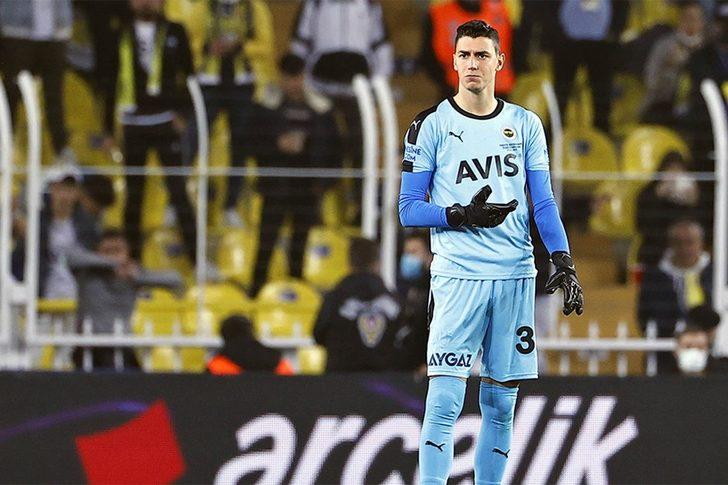 Son dakika: Galatasaray'dan büyük sürpriz! Fenerbahçe'nin eski yıldızı imza için İstanbul'a geldi! G5