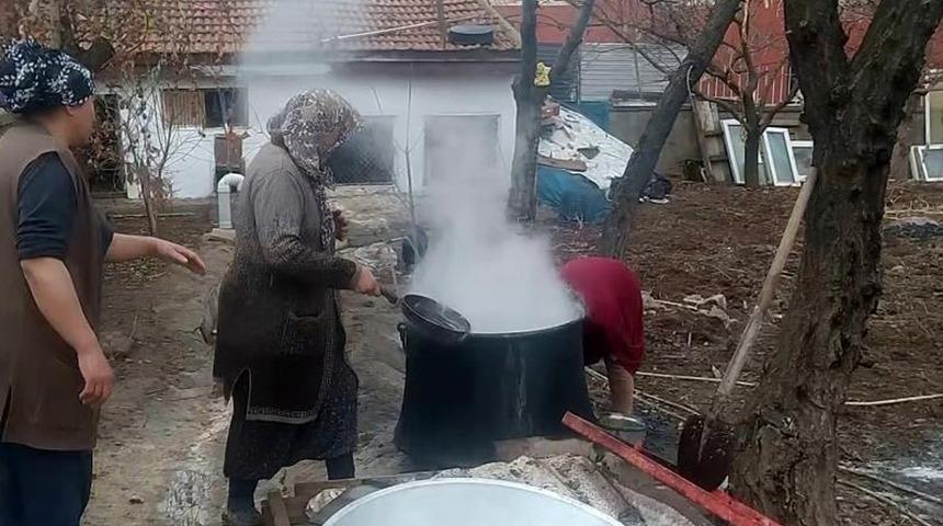 Yapımı bir günden fazla sürüyor, kazanlarda yapılıyor! A, B, C vitaminleri ile mineral deposu