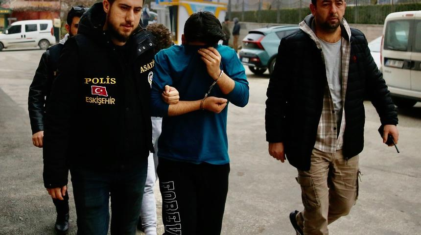 Eskişehir'de kız arkadaşını öldürdüğü iddia edilen zanlı tutuklandı