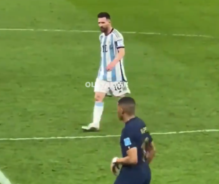 Messi'den Mbappe'ye olay yaratan hareket! Golden sonra kendini tutamadı ve kulübeye doğru koştu... G4