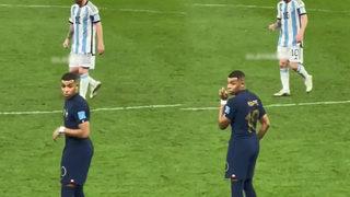Messi'den Mbappe'ye olay yaratan hareket! Golden sonra kendini tutamadı ve kulübeye doğru koştu...