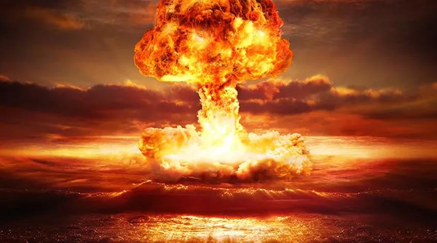 İki n&uuml;kleer g&uuml;&ccedil; arasında gerilim tırmanıyor! Atom bombalı tehdit: Gerekirse kullanırız