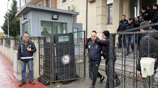 Sakarya'da silahlı kavganın yaşandığı eğlence mekanında çıkan yangın söndürüldü