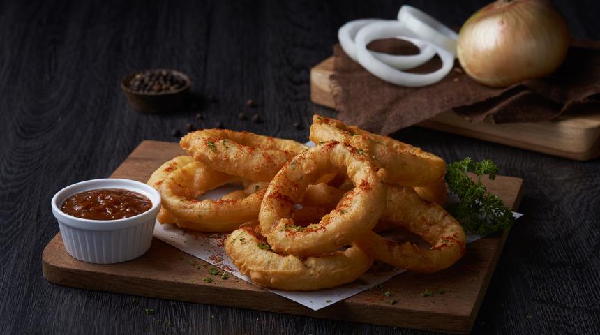 Airfryer soğan halkası tarifi gerçek lezzetinde: Airfryer'da soğan halkası nasıl yapılır? 