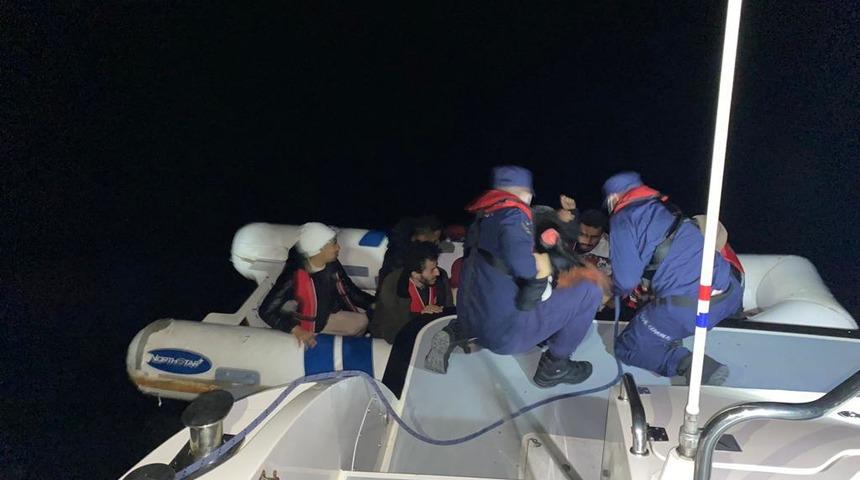Muğla açıklarında 88 düzensiz göçmen kurtarıldı