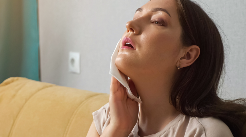 Göz ardı etmeyin! Terlemeniz büyük tehlike hakkında uyarıyor olabilir... 