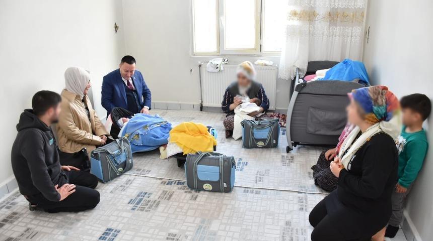 Diyarbakır’da 82 gün küvezde kalan üçüz bebek taburcu edildi