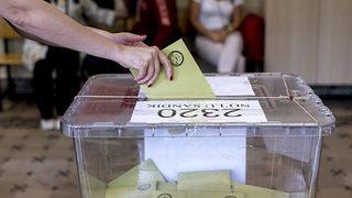 Son ankette dikkat çeken sonuçlar! 'Kararsız' seçmen vurgusu: AK Parti, CHP ve İYİ Parti...