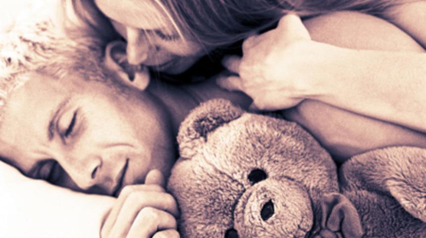 B&uuml;y&uuml;meyen Erkek ve Anne Kadın