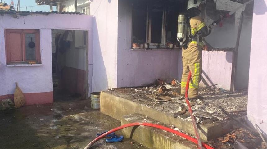 Mustafakemalpaşa’da korkutan yangın