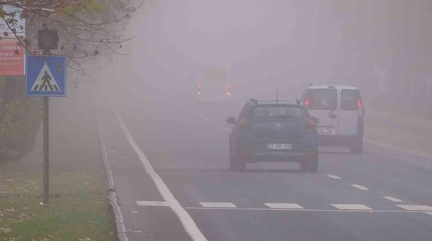 Elazığ’da sis etkili oldu