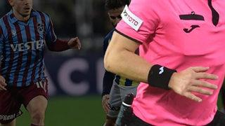 Trabzonspor - Fenerbahçe derbisini yönetecek Halil Umut Meler, dijital atamayla maça seçildi! İşte o anlar...