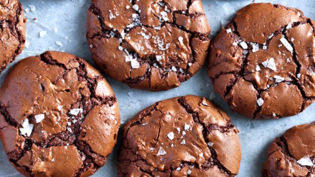 Bildiğiniz tüm tarifleri unutturacak! Brownie kurabiye tarifi