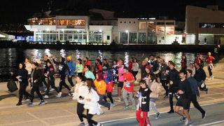 İzmir'de en uzun gece koşusu düzenlendi