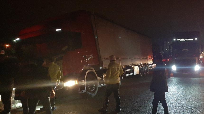 Çorum'da direksiyon başında kalp krizi geçiren sürücü hayatını kaybetti