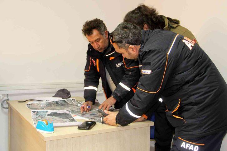 Alzheimer hastası yaşlı kadını arama çalışmaları sürüyor G5