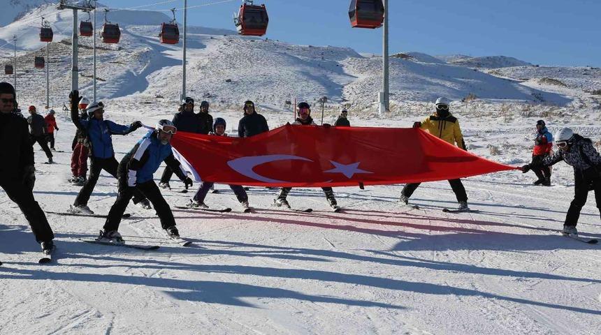 Kayak sezonunu açan Erciyes’e davet