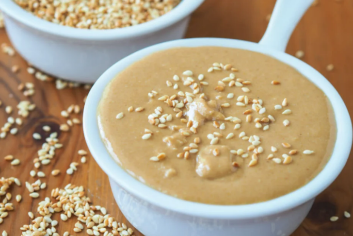 Sadece 2 kaşığı bile tüm vücudu yeniliyor! İltihabı silip süpürüyor G1