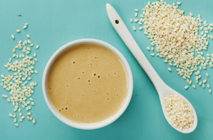 Sadece 2 kaşığı bile tüm vücudu yeniliyor! İltihabı silip süpürüyor G5