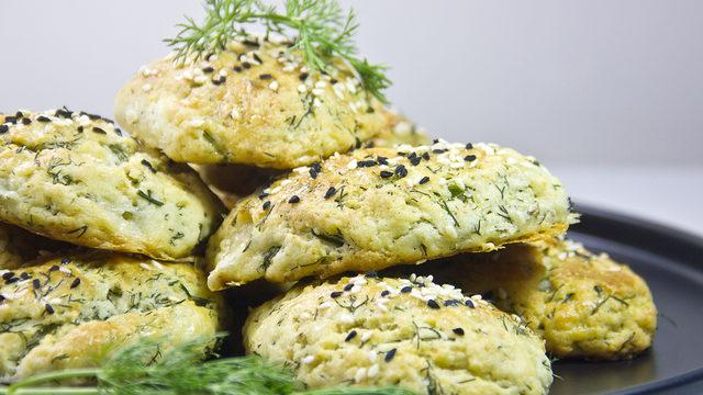 Airfryer dereotlu poğaça tarifi ve malzemeleri nedir? Airfryer'da dereotlu poğaça nasıl yapılır?