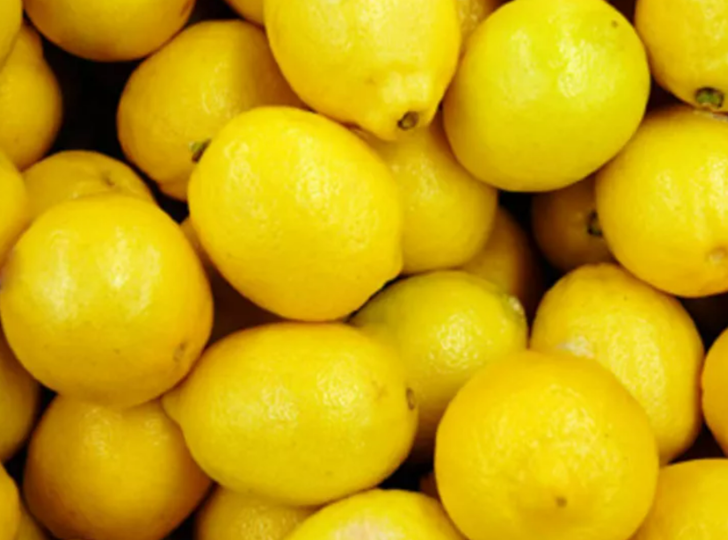 Çatlamış topukları anında pamuk gibi yapacak! Çatlamış topuklardan kurtulmak için doğal çözümler G1