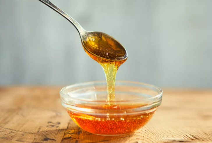 Çatlamış topukları anında pamuk gibi yapacak! Çatlamış topuklardan kurtulmak için doğal çözümler G4