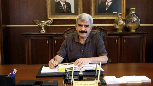 Cumhurbaşkanı Erdoğan'ın başdanışmanı Saadettin Hülagü kimdir? Prof. Dr. Sadettin Hülagü'nün hayatı ve biyografisi!