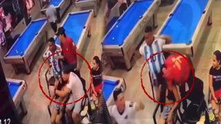 İhanet adım adım güvenlik kamerasına yansıdı! Sevgilisinin yanından kalkıp arkasını döndüğü anda arkadaşı öptü