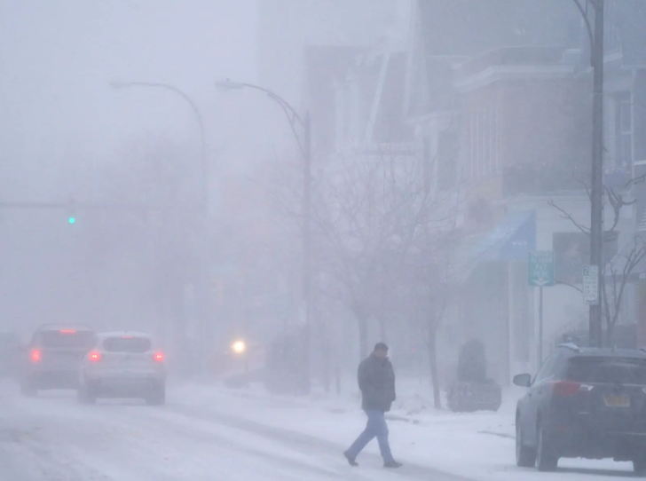 Sıcaklık 1 saat içinde tarihi düşüşe geçti! Amerika’da ‘bomba siklonu’ alarmı verildi... Bilanço ağır: En az 12 ölü G4