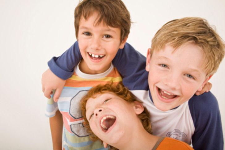 &Ccedil;ocuklar Neden Alay Ederler