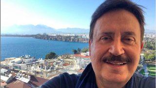 Gökhan Güney kimdir, kaç yaşında, nereli? Gökhan oğlu Selim Güney neden öldü, hastalığı neydi? Ünlü sanatçı, Şarkılar Bizi Söyler'de!