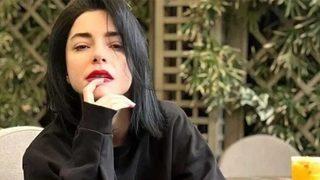 Merve Boluğur yine rahat durmadı! Survivor'a katılacağı söyleniyordu: Mayolu pozu ve bronz teni ile Instagram'ı yaktı geçti