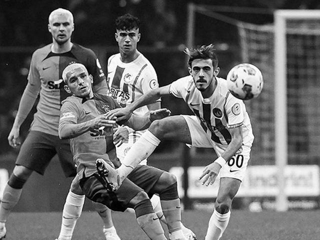 Galatasaray karşılaşmasının ardından istifa etti! Camiayı şoke eden karar