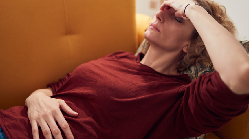 Yemekten sonra böyle hissediyorsanız dikkat! Tehlikeli kanserin ilk belirtisi