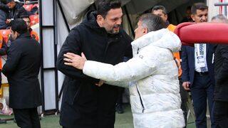 Erol Bulut maçtan sonra isyan etti! Kırmızı kartı vermedi!