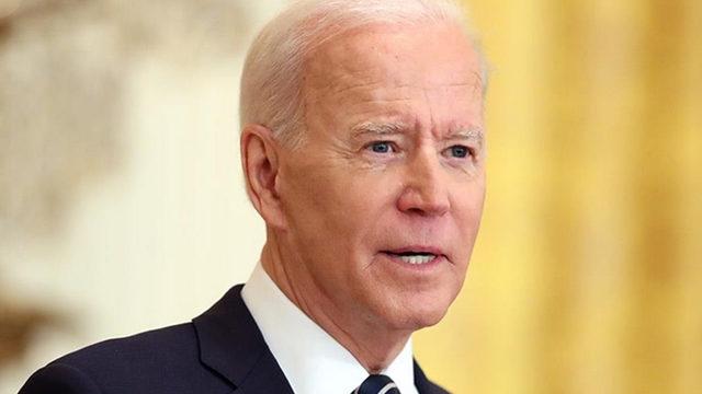 ABD Başkanı Joe Biden, Noel konuşması sonrası dünyayı şoka uğrattı! Kimsenin olmadığı yere selam verdi