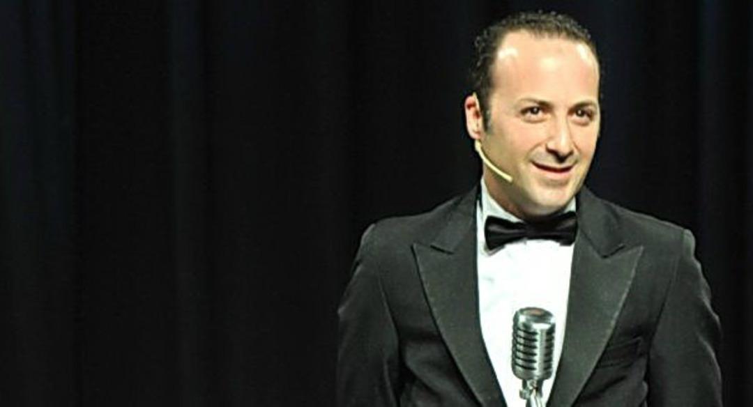 &Uuml;nl&uuml; isimlerden 10 Kasım mesajları