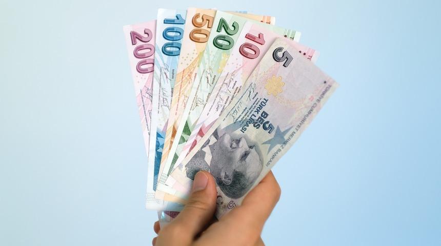 En düşük emekli maaşına asgari ücret zammı ve intibak talebi 