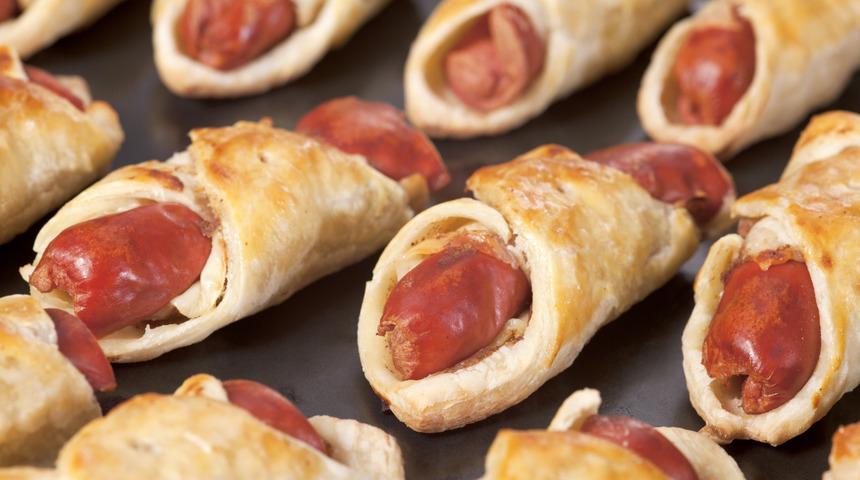 Airfryer sosisli karnıyarık böreği tarifi ve malzemeleri nedir? Airfryer'da sosisli karnıyarık böreği nasıl yapılır?