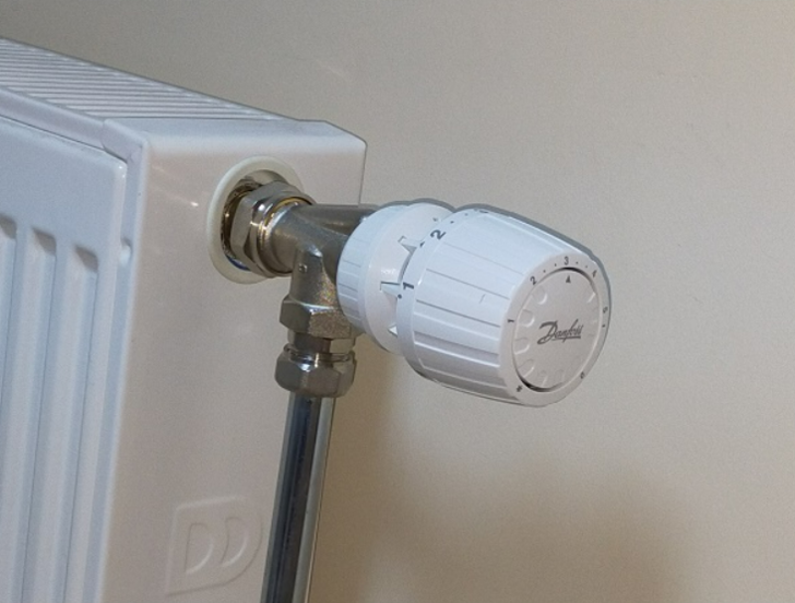 TERMOSTATİK VANA KULLANIN