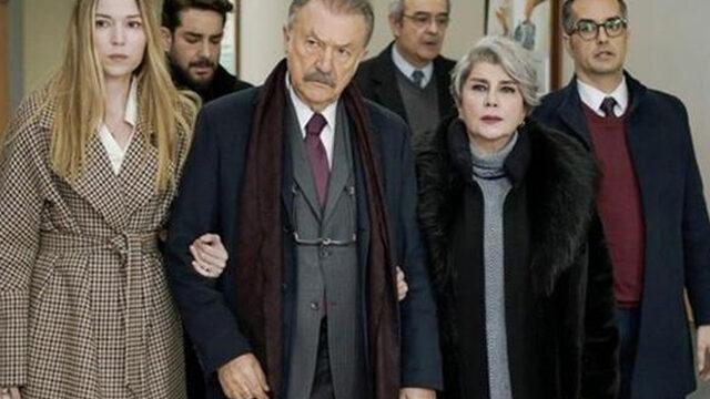 Camdaki Kız'da şok ayrılık! Başrol oyuncusu diziye veda etti 