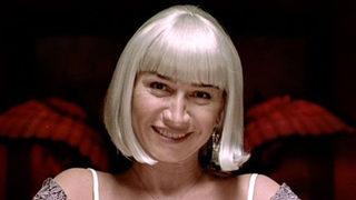 Demet Akbağ dizinden ameliyat oldu! Emel Müftüoğlu yalnız bırakmadı